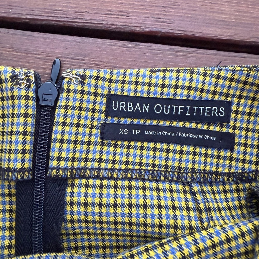 🌼UO School Girl Mini Skirt, xs - Picture 3 of 4